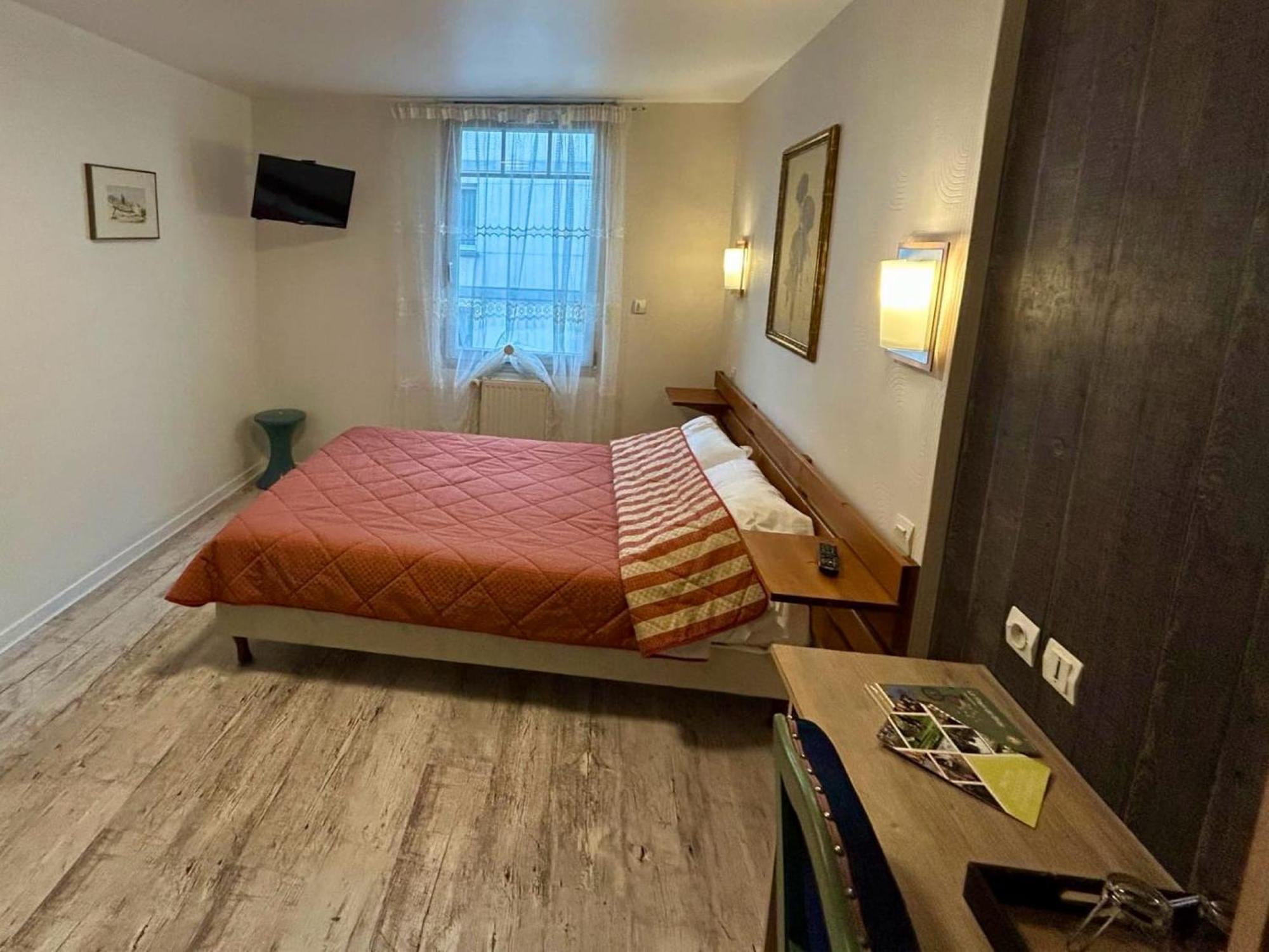 Chambres D'Hotes Du Colvert Forges-les-Eaux Luaran gambar
