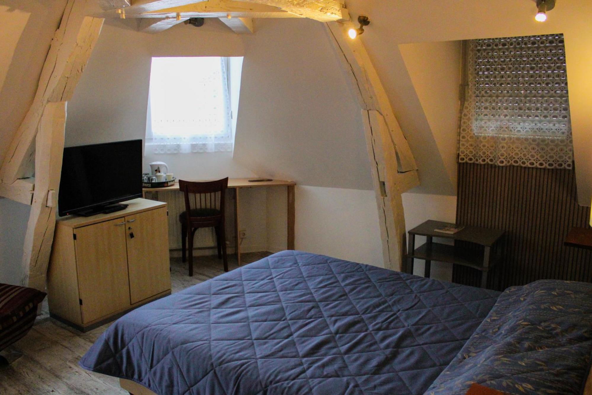 Chambres D'Hotes Du Colvert Forges-les-Eaux Luaran gambar
