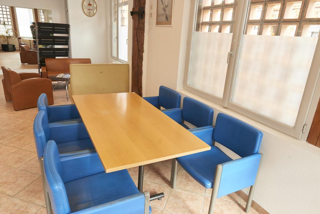 Chambres D'Hotes Du Colvert Forges-les-Eaux Luaran gambar