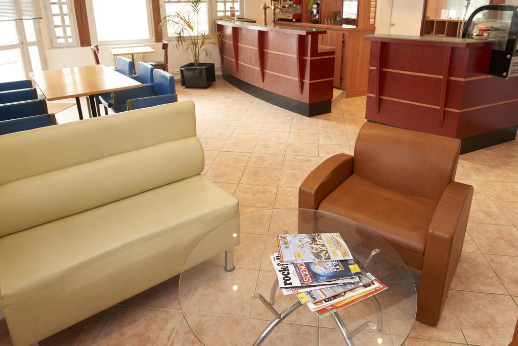 Chambres D'Hotes Du Colvert Forges-les-Eaux Luaran gambar